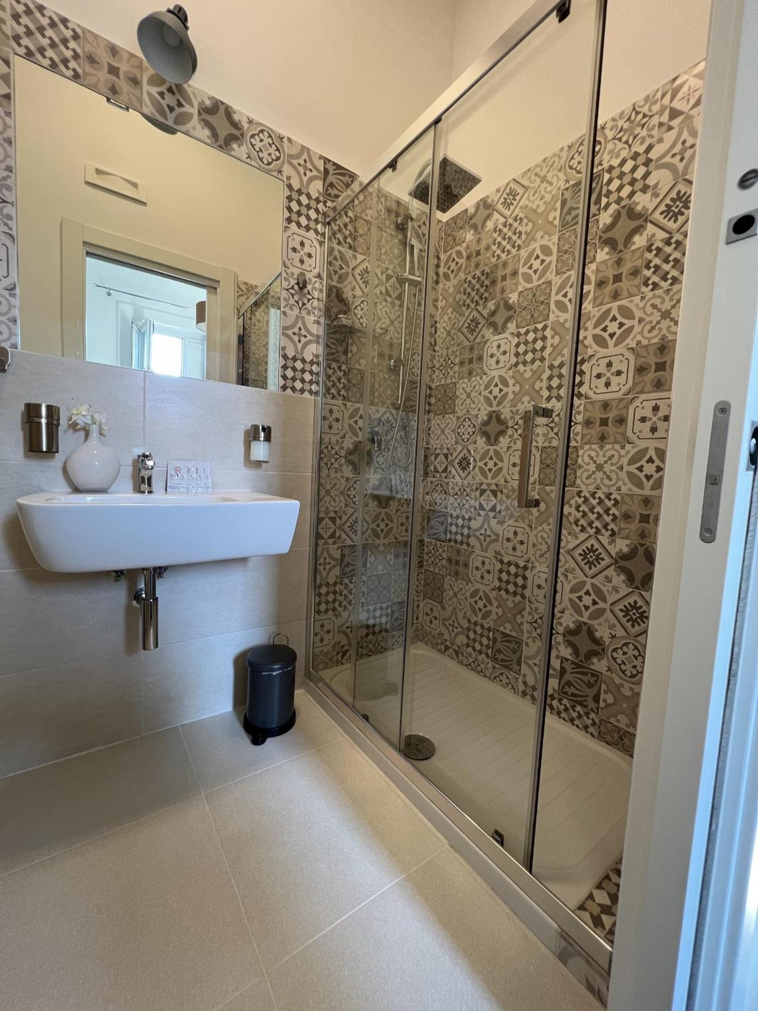 ساليرنو Bonadies64 B&B الغرفة الصورة